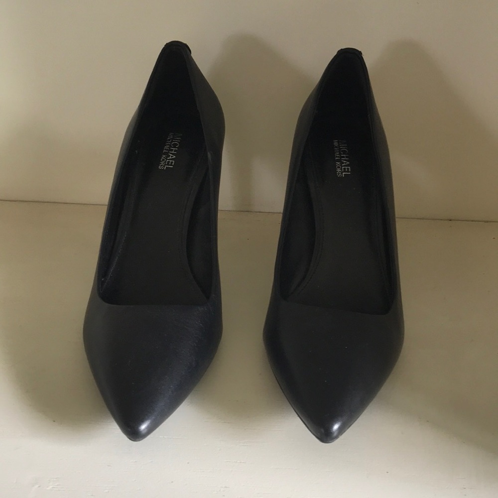 Michael Kors Dorothy Flex Pumps